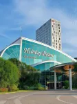 Holiday Palace Hotels in 