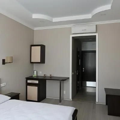 Rosemary Inn Hotels in 