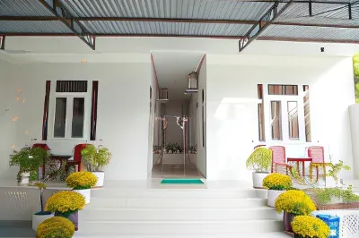 Son Tra Guesthouse โรงแรมใกล้ท่าเรือมุยเน่