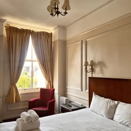 Beech Mount Hotel - Free Parking Отели рядом с достопримечательностью «Эвертон»
