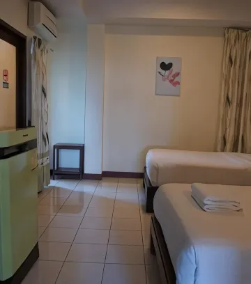 ห้องซูพีเรียร์ เตียงเดี่ยว 2 เตียง