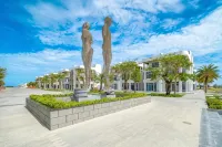 Sierra Cam Ranh Beach Resort Hotels near Vịnh Cam Ranh