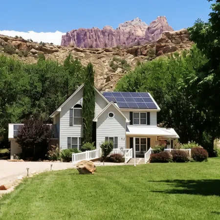 2 Cranes Inn - Zion