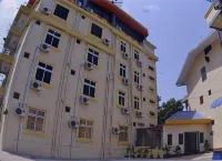 Hotel Shwe Eain Taw Hotel di 