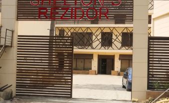 Shelton's Rezidor Swat