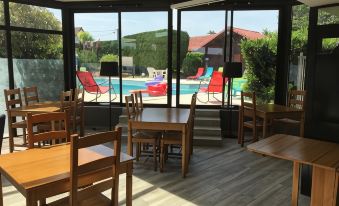 Brit Hotel Dak Hotel