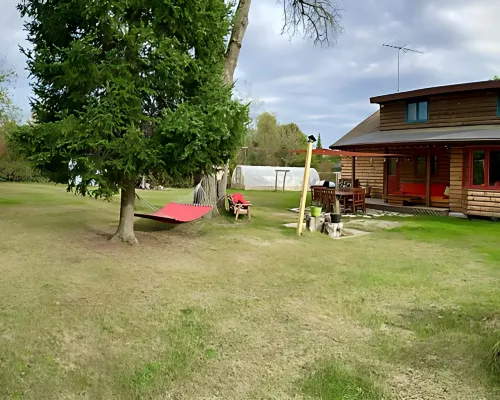 Quiet, isolated, beautiful home Hotels in Stephenson