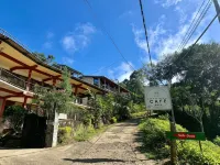 Beyond Nomad Luxury Hostel Отели в г. 