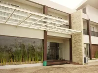 D'Season Premiere Hotel Hôtels à : Jepara