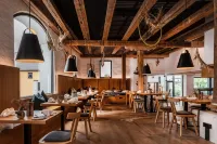 Hotel & Restaurant Posthalterei Hotels in Adelsried