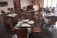 Riverview Resort and Conference Center - breakfast