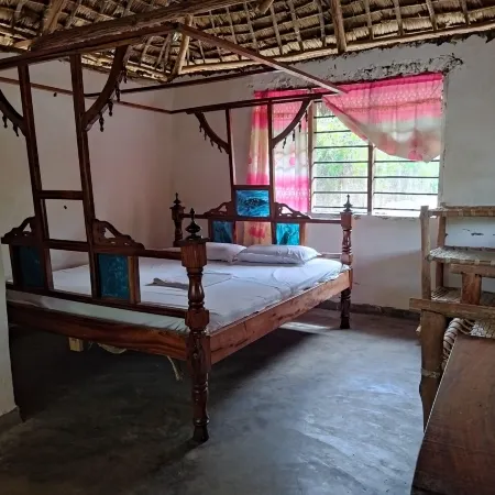 Mida Creek Eco Camp 1