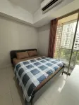 Cozy Studio connected to mall by Lexington