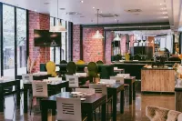 Cape Diamond Boutique Hotel
