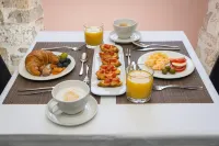 Palace Suites Heritage Hotel - Adults Only