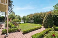 Clydesdale Manor Hotels in 