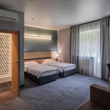 Freezone Inn Hotel