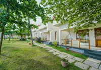 Solaris Varkala Beach View Resort by Voye Homes Hotels near Kayaking