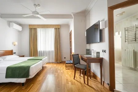 Hotel Hernán Cortés