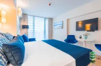 Orbi City/Two Rooms Apt./27 Floor/Sea - Mout. View فنادق في 