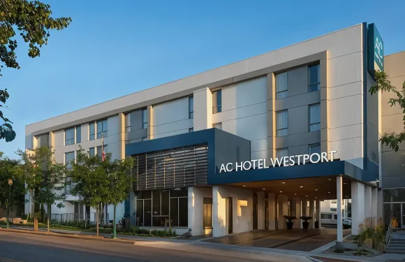 堪薩斯城廣場萬豪 AC 酒店