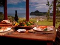 Bethells Beach Cottages - Tiny houses