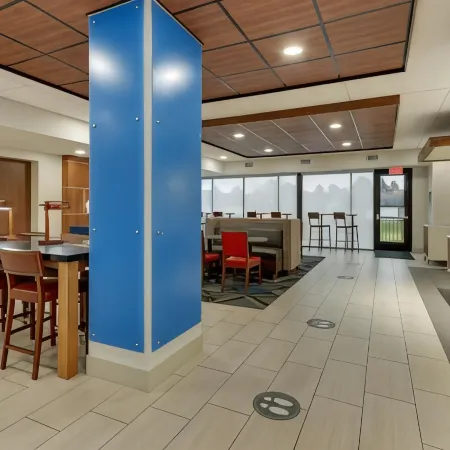 Holiday Inn Express & Suites TROY by IHG
