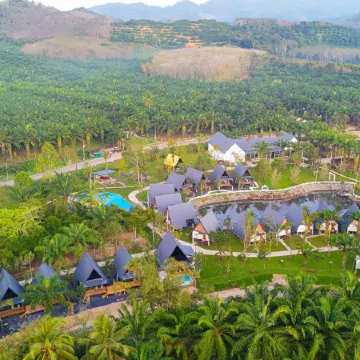 Hom I Din Farm and homestay Отели в г. Такуа Тунг