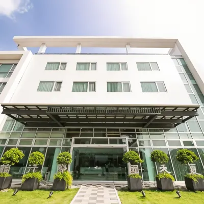 Sunseed International Villa Hotels near Mage Music Diner