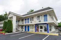 Motel 6 Seattle, WA - Airport
