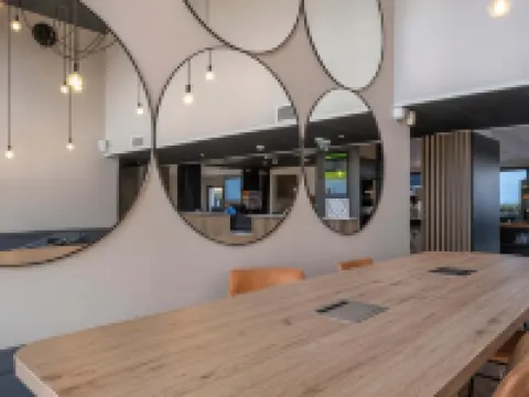 B&B Hotel la Rochelle Centre les Minimes Hotels in La Rochelle