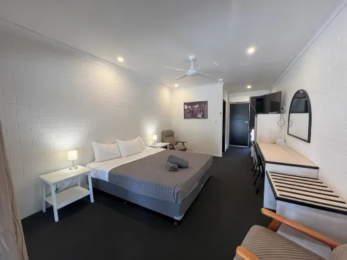 Abajaz Motor Inn Hotels in Longreach