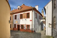 Castle View Apartments Hotels in 