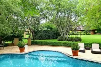 Black Eagle Hotel & Spa - Pools