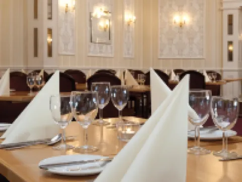 TLH Carlton Hotel and Spa - TLH Leisure and Entertainment Resort