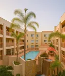 Ramada by Wyndham Hawthorne LAX / LA Stadium - romantique