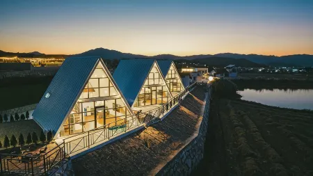 Gyeongju Stay Sosori Отели рядом с достопримечательностью «Пульгукса»