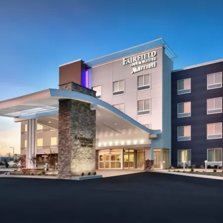 Fairfield Inn & Suites Fort Smith Отели в г. Себастиан Каунти
