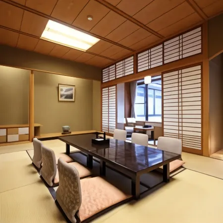 Yuraku