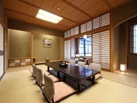 Yuraku Hotel a 