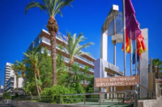 호텔 세르비그룹 디플로매틱