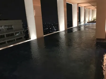 The Smith Apartment @Alam Sutera Close to Ikea, Mall @Alam Sutera by Giveley Отели в г. Pinang