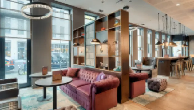 프리미어 인 베를린 알렉산더플라츠