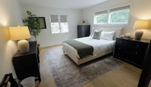 Newly renovated retreat near lake access and Vincent Williams Winery