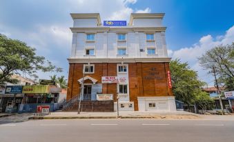 FabHotel Shakthi Suites - Nr Jayadeva Hospital