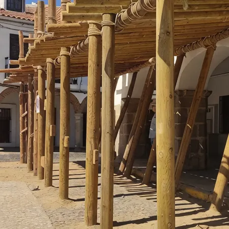 Casa Rural con Chimenea en Dormitorio, y Sala de Juegos. Con Piscina en Verano!!