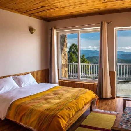 Kasar Rainbow Yoga Retreat