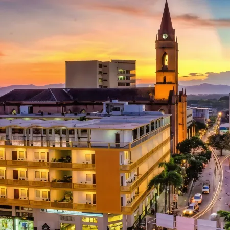 Hotel Neiva Plaza Отели в г. Нейва