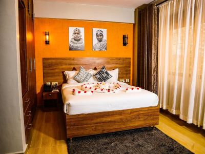 Enkipai Hill Hotel