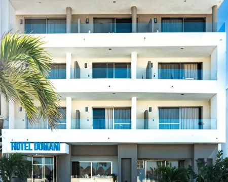 Hotel & Suites Domani Hoteles en Progreso